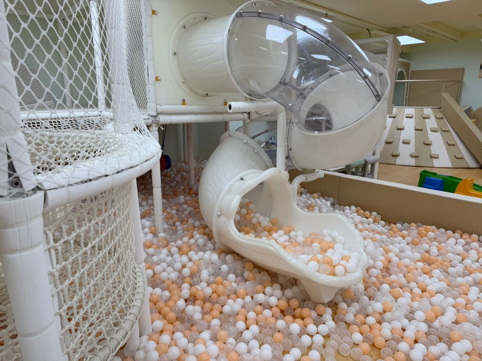 出讓新界西利潤Playhouse